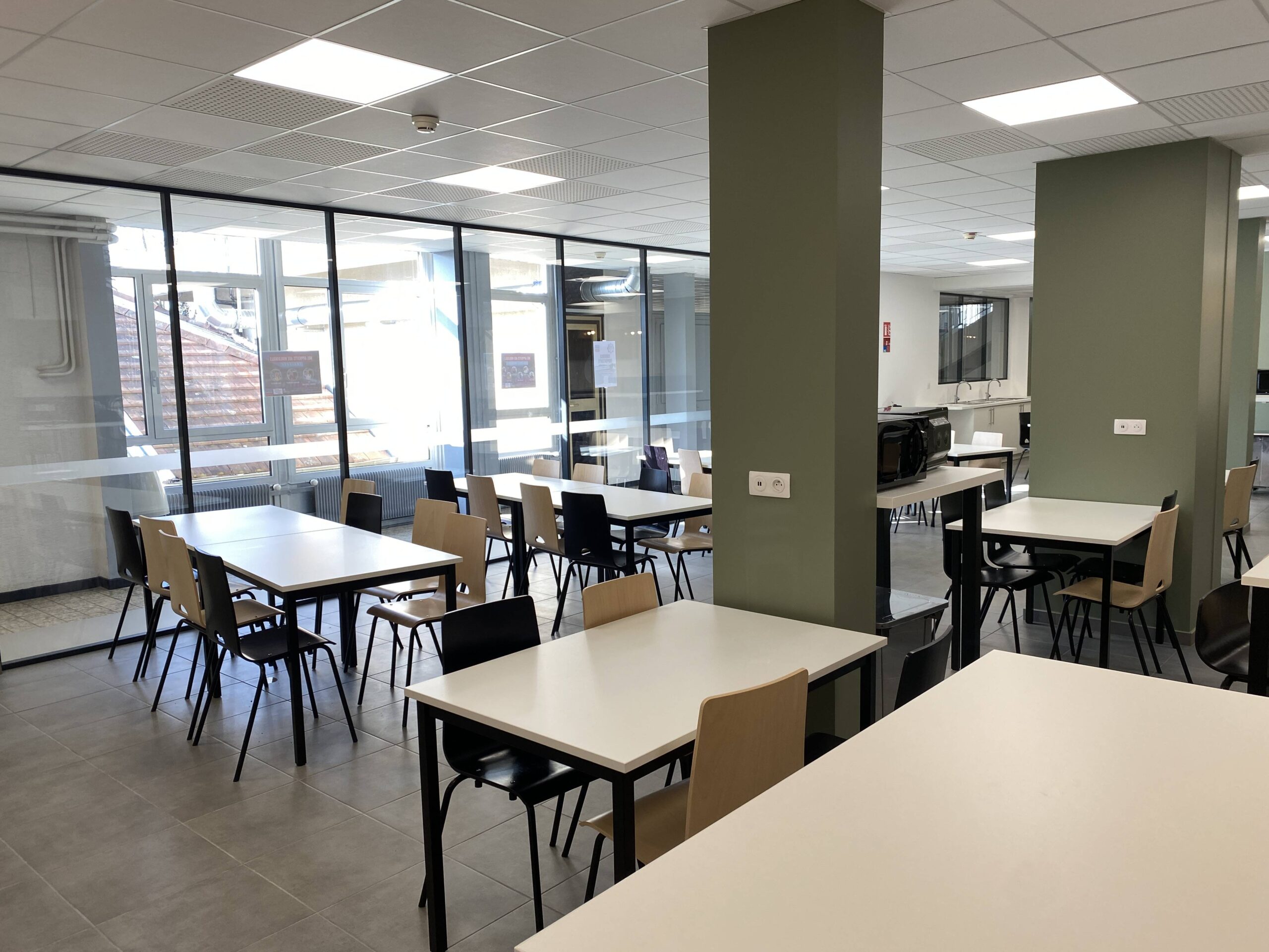 Salle Restauration CFA Exincourt - Image 2